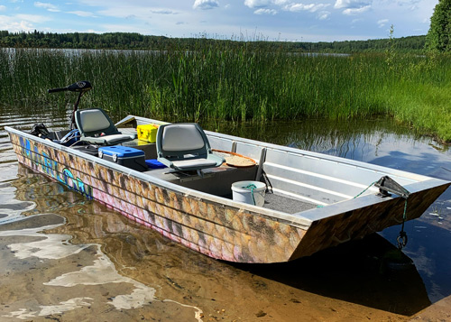 How to Setup A Boat for Fly Fishing 